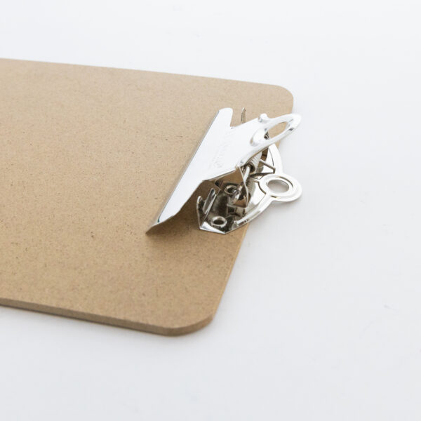 Tabla C/Clip De Madera T/Media Carta Bazic