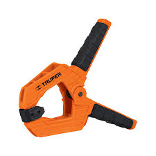 Prensa de Resorte de 4 Cuerpo De Nylon con Mango Truper